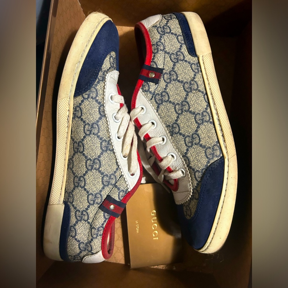 Gucci sneaker size 37